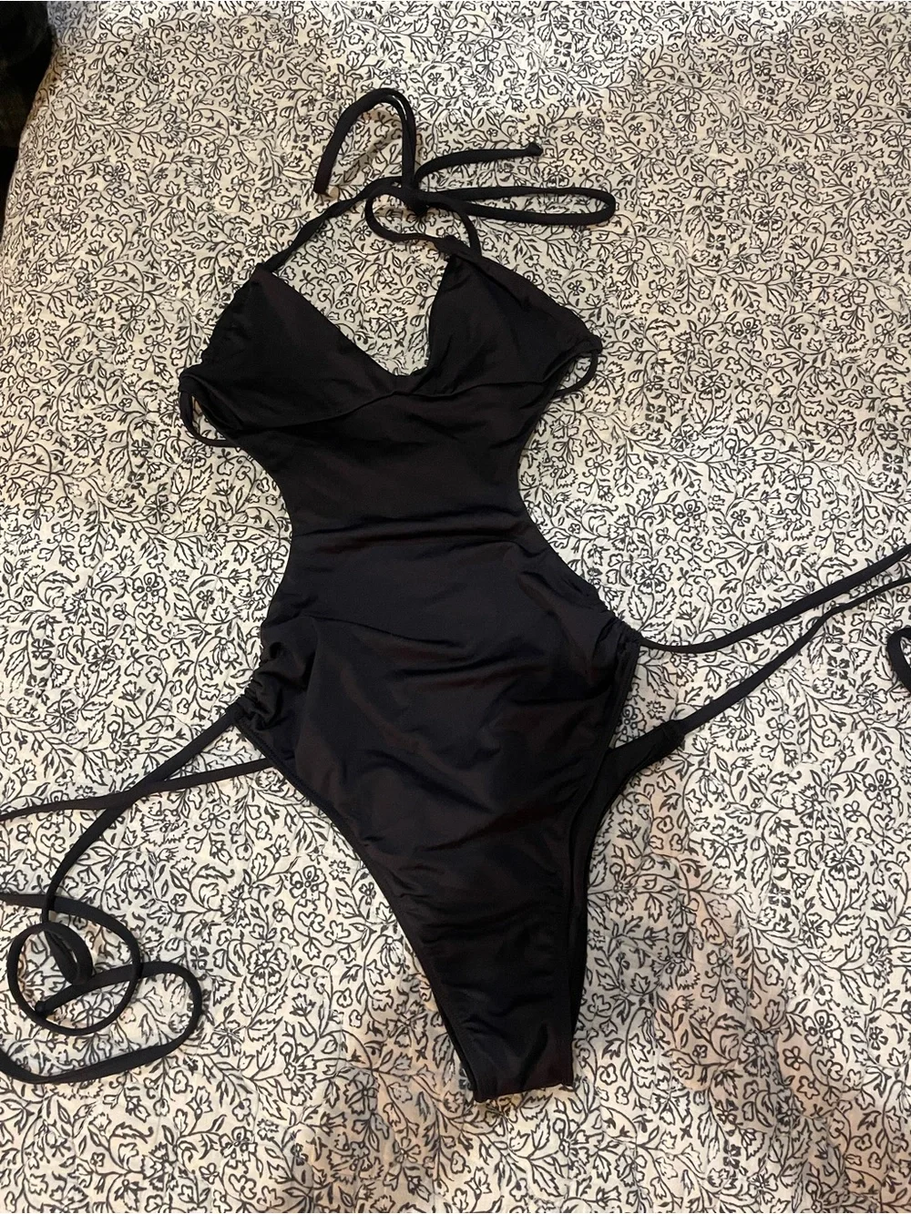 Frankies Bikinis black one